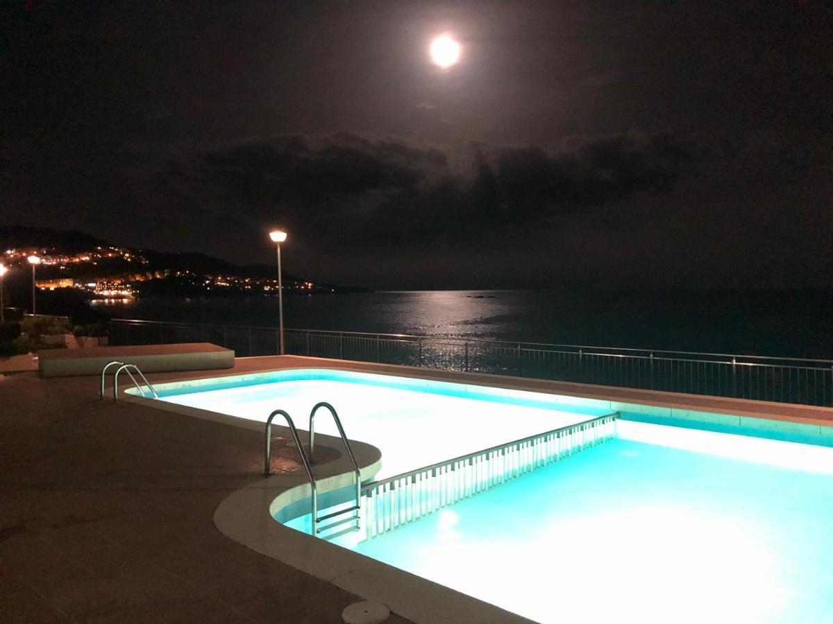 Magnifique Appartement En Front De Mer, Caneylles 罗萨斯 外观 照片