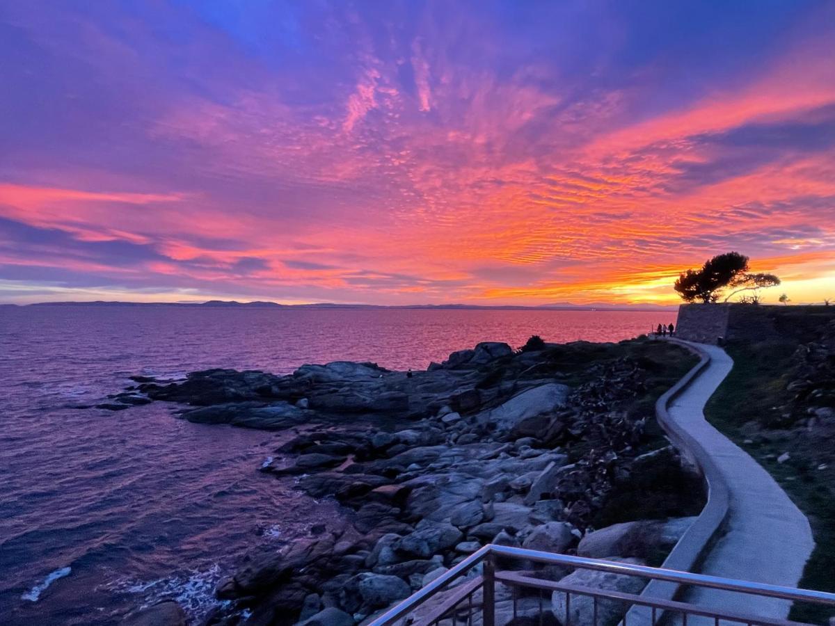 Magnifique Appartement En Front De Mer, Caneylles 罗萨斯 外观 照片